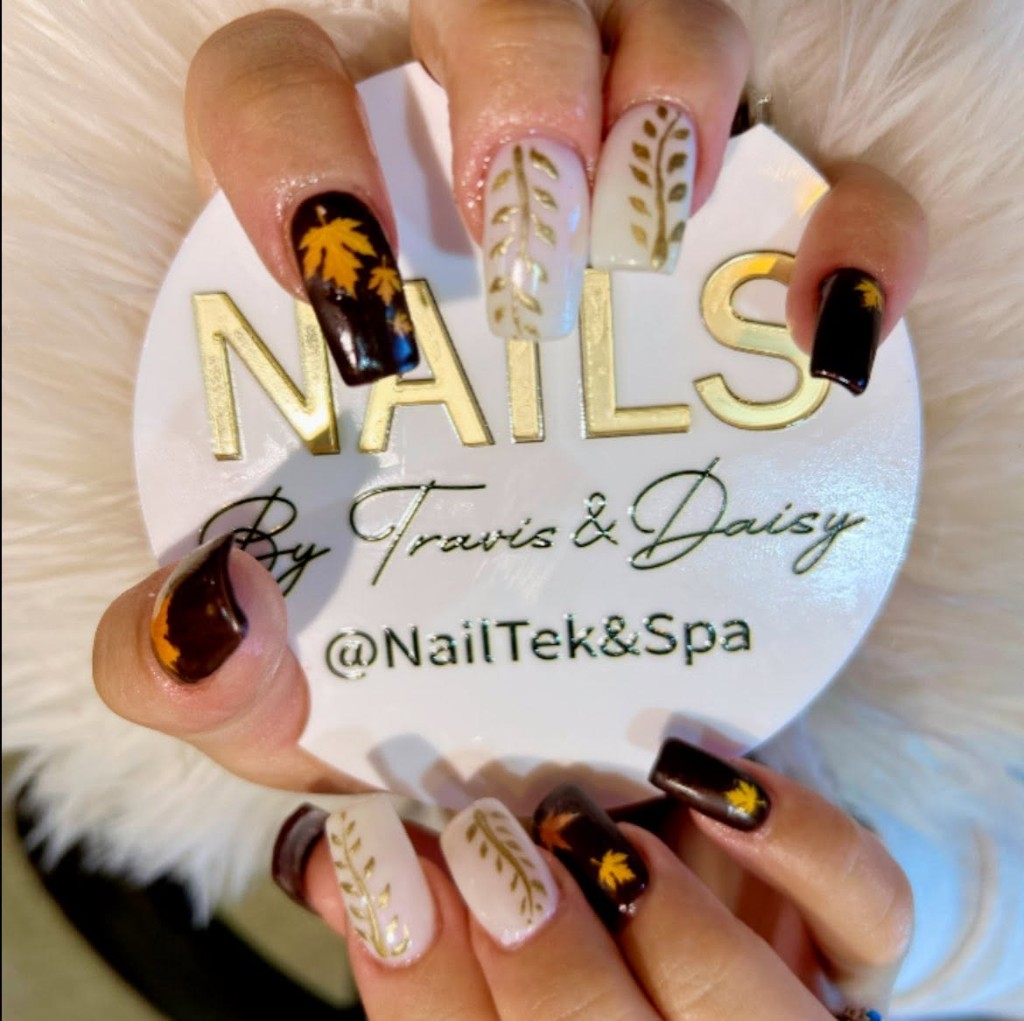 Purple ombre nails with delicate floral painting