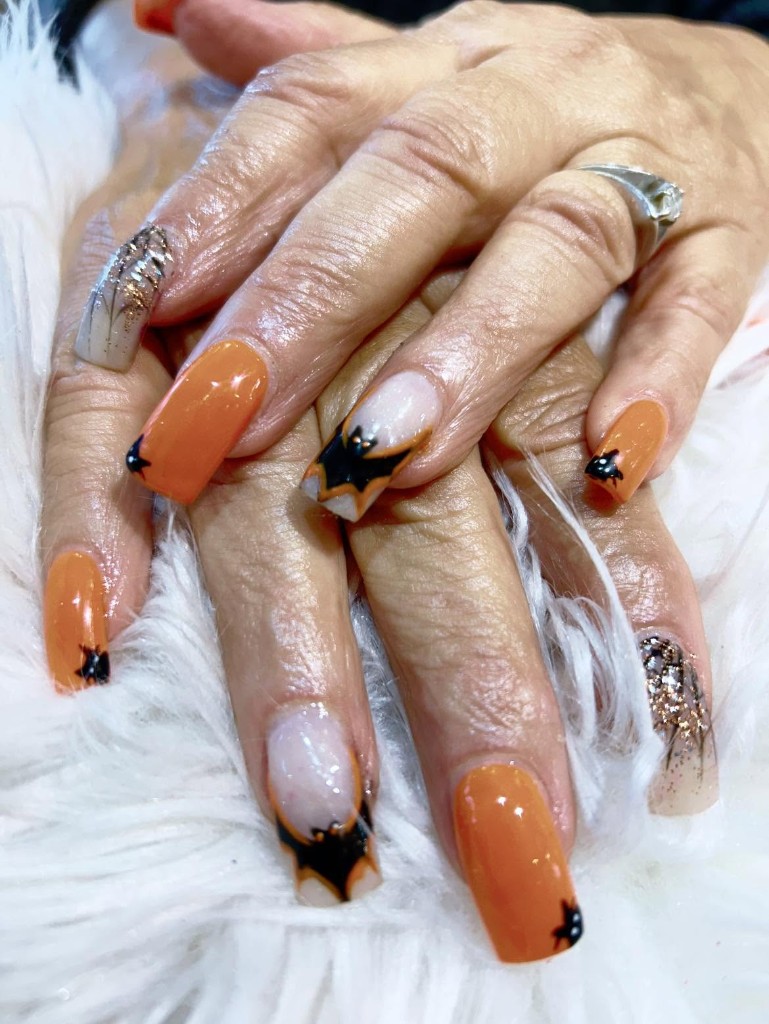 Signature Nail Tek & Spa custom nail work